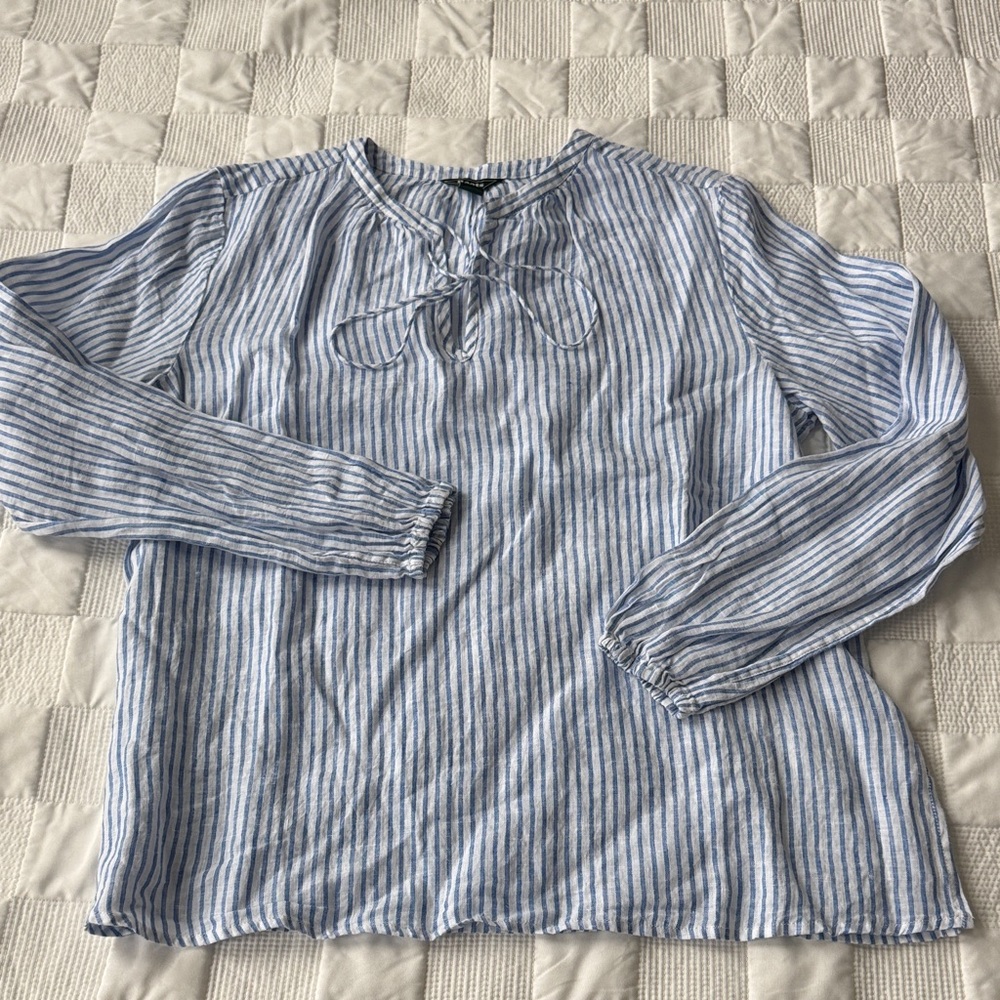 Roots Women’s White and Blue Striped Long Sleeve Shirt